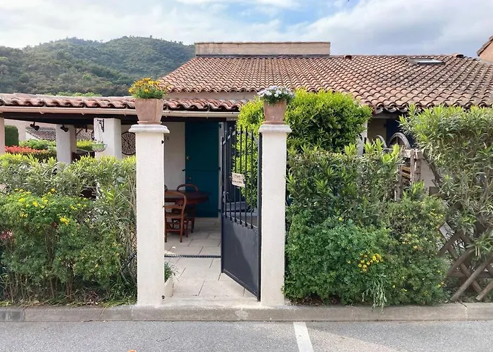 Maison Individuelle Avec Jardin Ensoleille